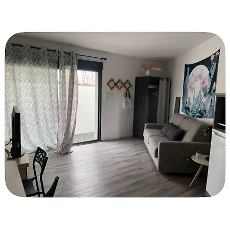 Joli Petit Nid Douillet Au Calme Cholet