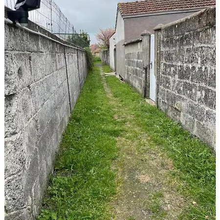 Apartment Joli Petit Nid Douillet Au Calme Cholet